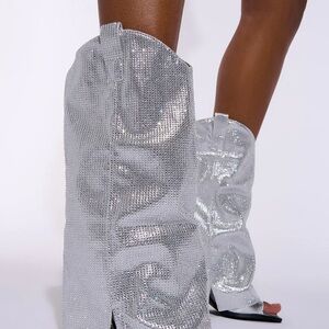 NWT Azalea Wang Silver Rhinestone Women's Boots